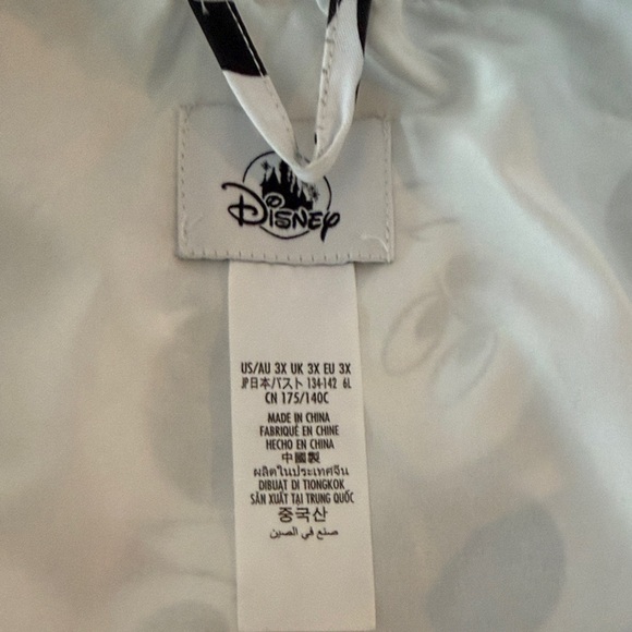 Disney Mickey Mouse Curvey Ladies  Raincoat - Black and White Sz 3X - Picture 9 of 12